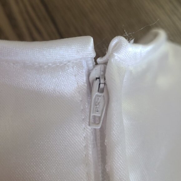 Vintage Kids Fashion Dress 18M White Poly Satin Lace Pink Rosettes Pleated Fancy - Picture 9 of 9